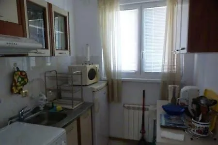 Spacious In Town Appartamento Veliko Tărnovo